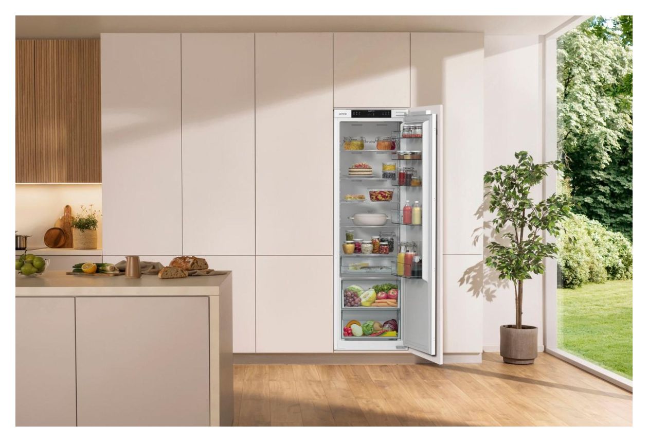RI517E41WF 280 l Einbaukühlschrank EEK: E 135 kWh Jahr 