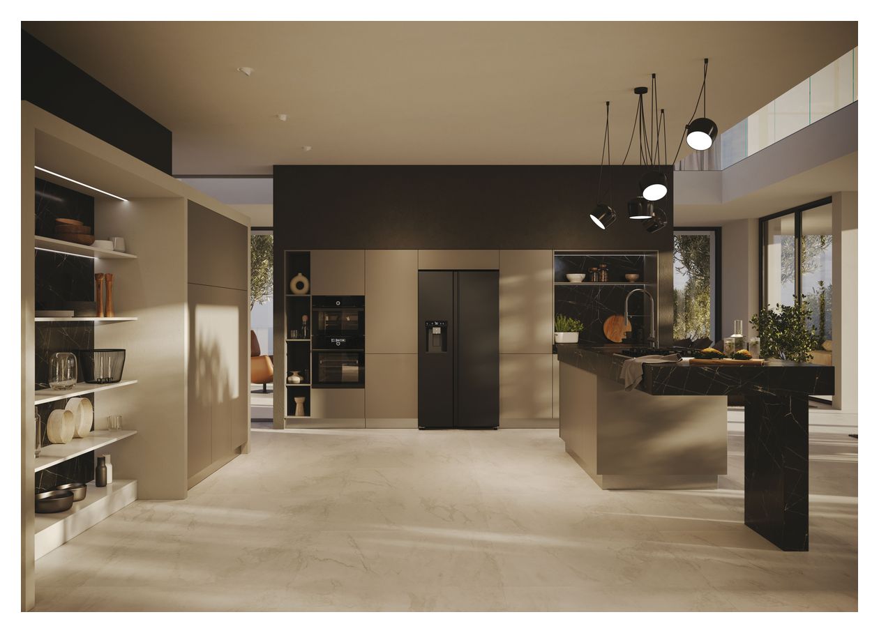 HSW59F18EIPT Side-by-Side Kühl-/ Gefrierkombination 391 l / 210 l 334 kWh NoFrost 1775 mm x 905 mm  (Schwarz) 