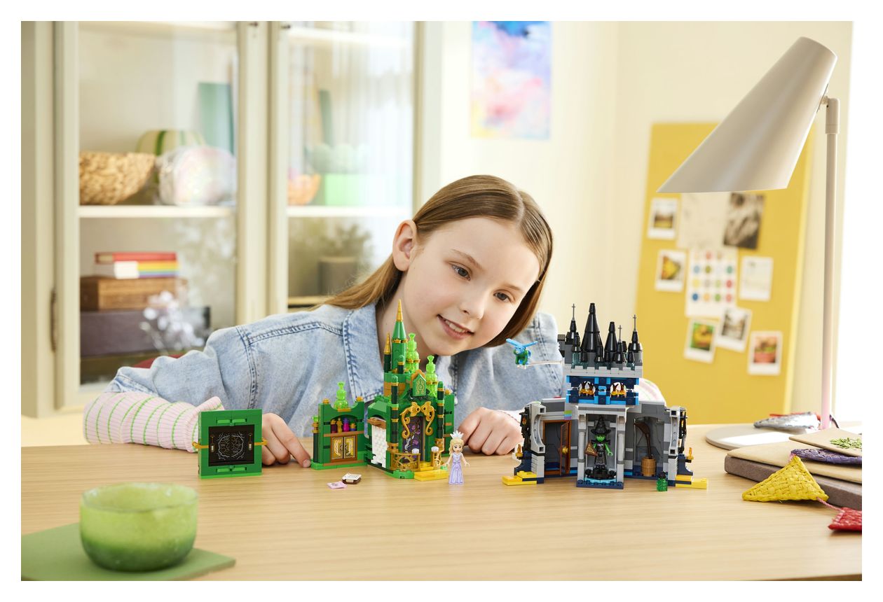 Emerald City & Kiamo Ko Castle 