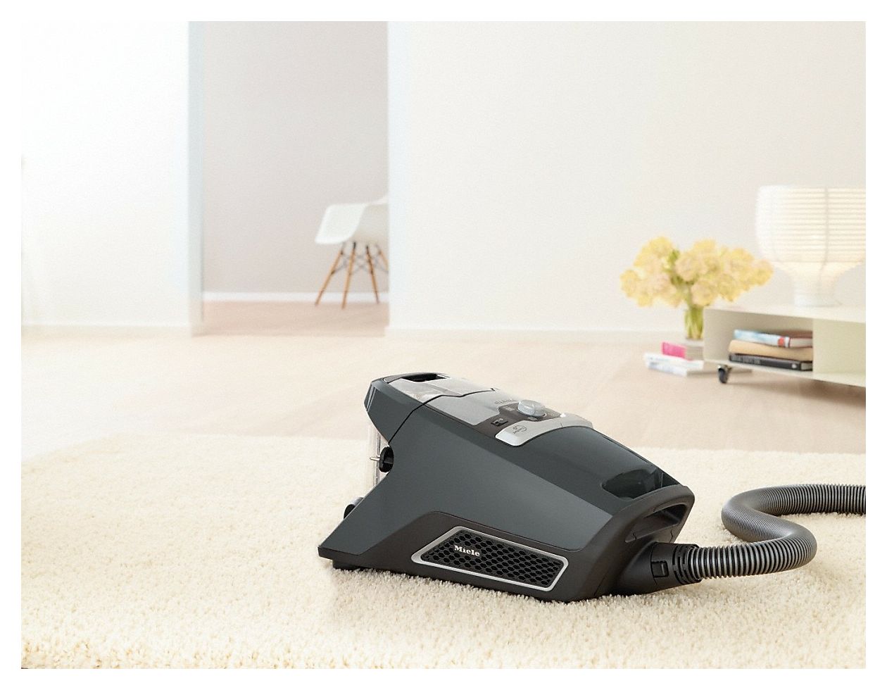 Blizzard CX1 Parquet XL Bodenstaubsauger Beutellos 890 W HEPA  (Graphit, Grau) 