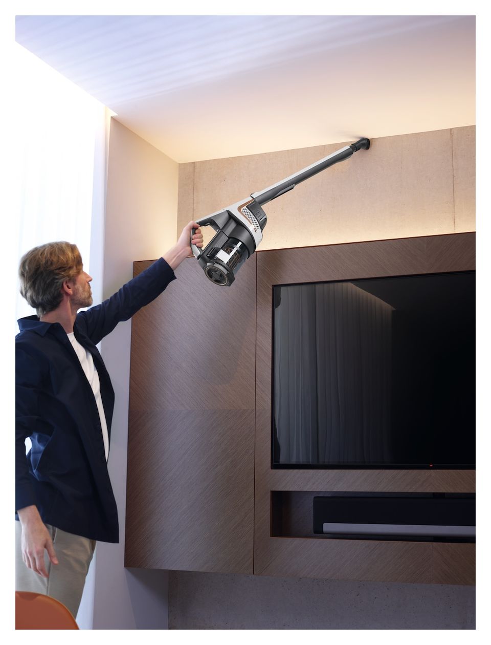 Triflex HX2 Flash Handstaubsauger Beutellos bis 60 min Laufzeit 25,2 V HEPA  (Weiß) 
