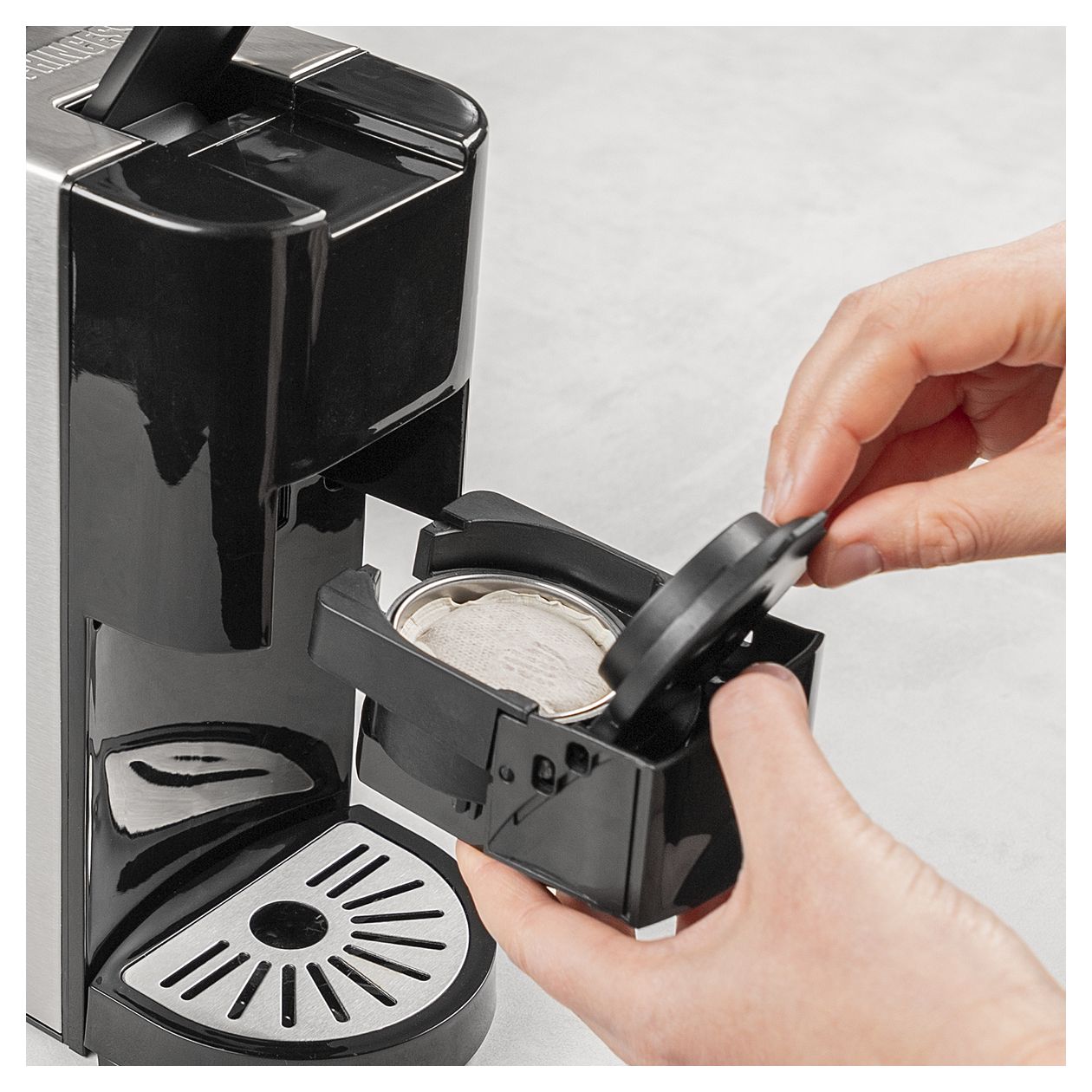 249450 Kaffeekapsel, Kaffeepad, Gemahlener Kaffee Maschine  (Schwarz, Edelstahl) 