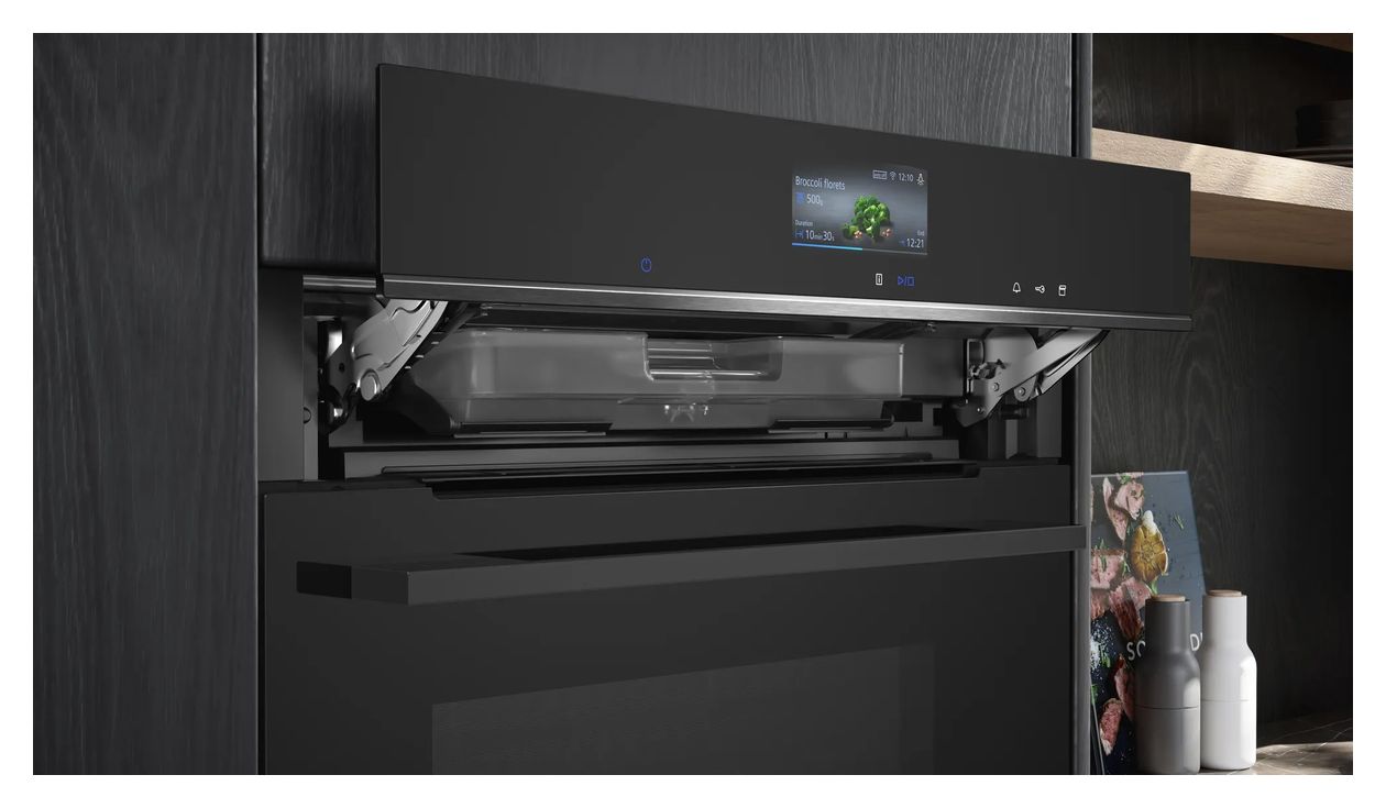 iQ700 HR736G1B1 Einbaubackofen groß Dampfgaren AutoClean 