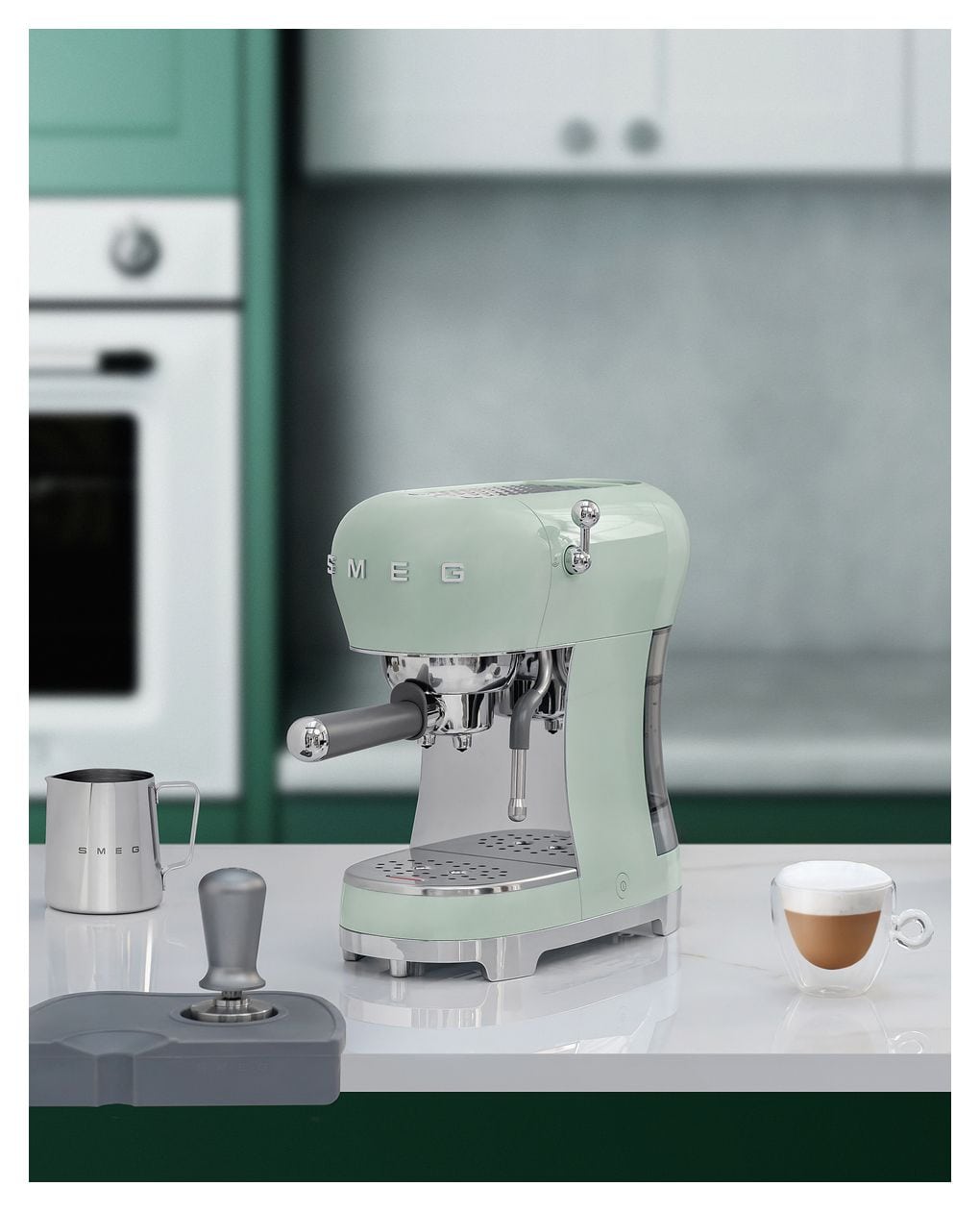ECF02PGEU Siebträger Kaffeemaschine 15 bar 1350 W  (Grün) 