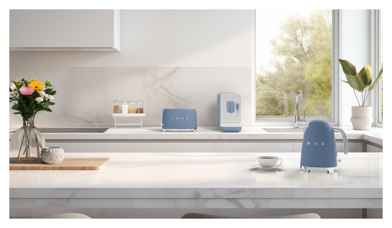 KLF03SBMEU 1,7 l Wasserkocher 2400 W  (Blau) 