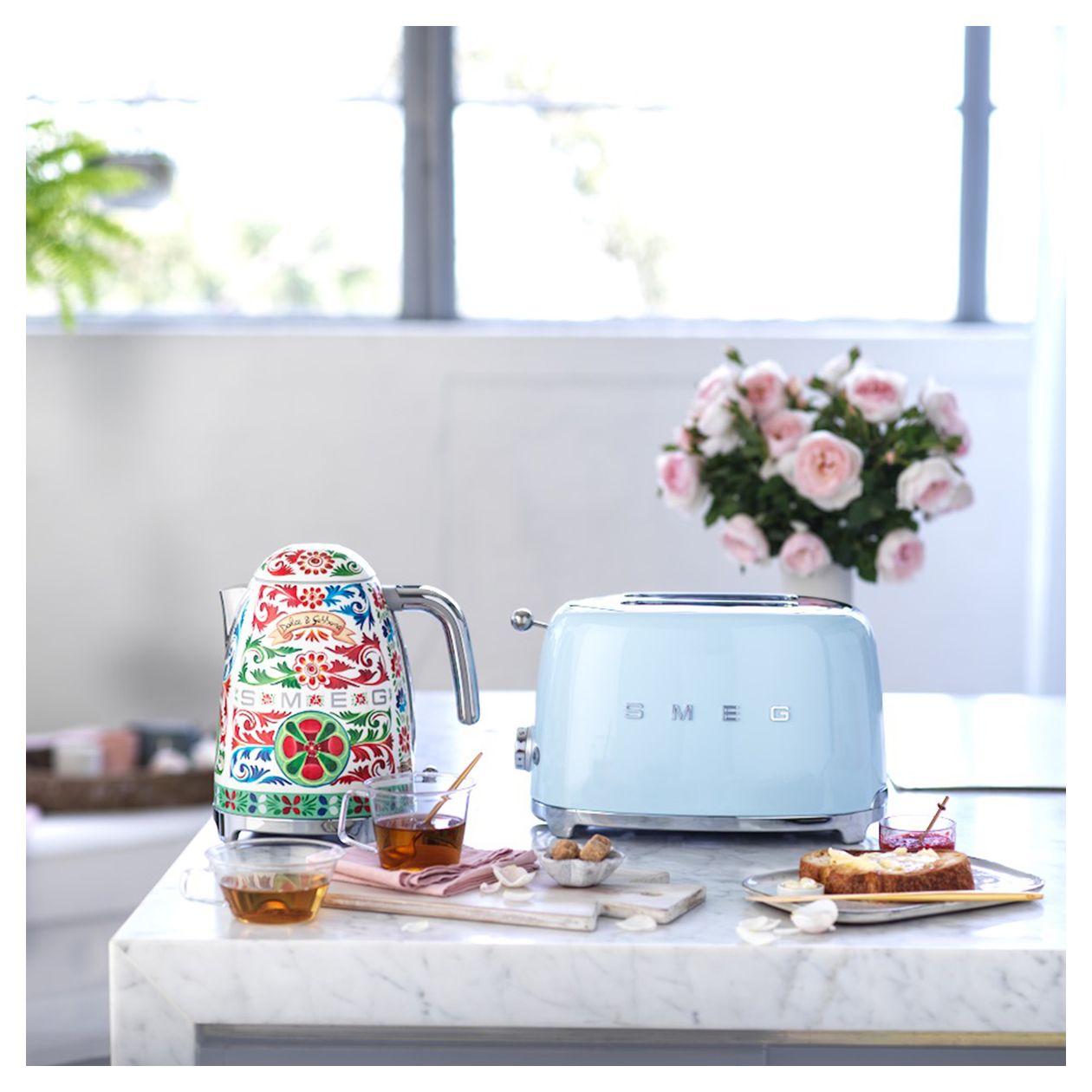 TSF01PBEU Toaster 950 W 2 Scheibe(n) 6 Stufen  (Blau) 