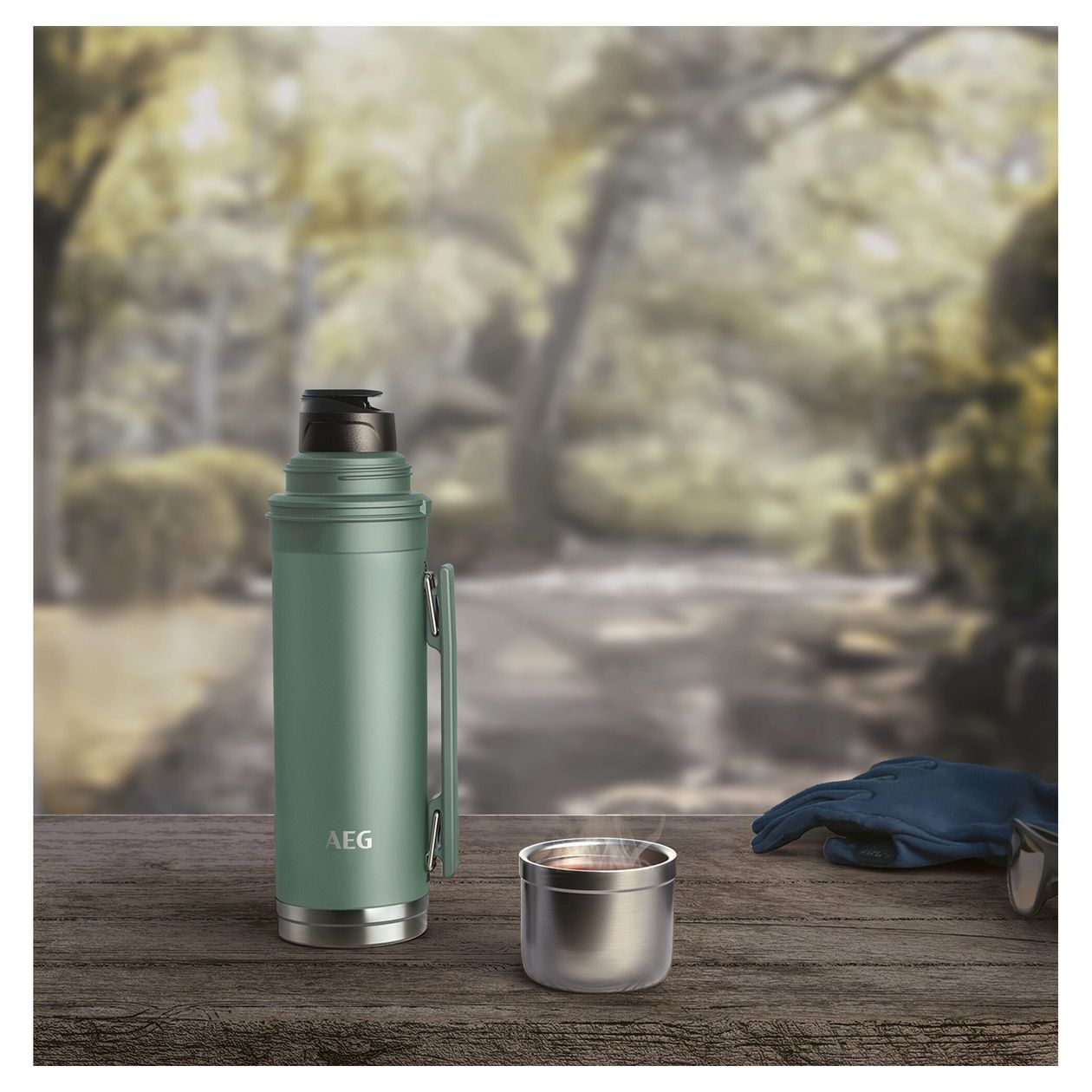 ATHJ01 Thermosflasche 1 l   (Grün) 