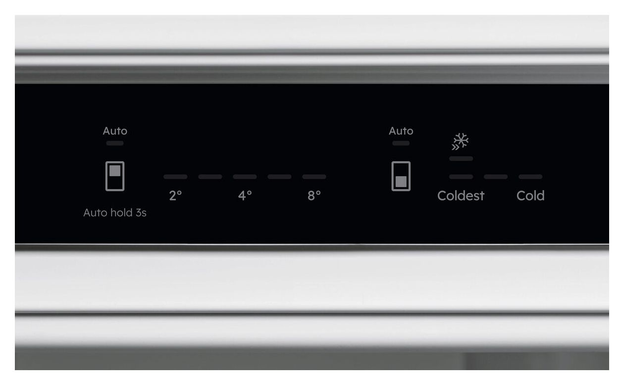 Serie 7000 TC7CS181DS 186 l / 62 l 178 cm Einbau Kühl-/Gefrierkombination 173 kWh 