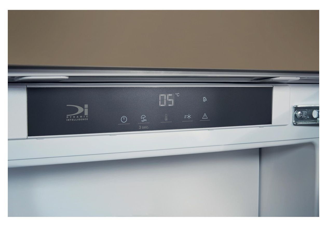 BKEXUBN 171 l Einbaukühlschrank EEK: E 151 kWh Jahr 