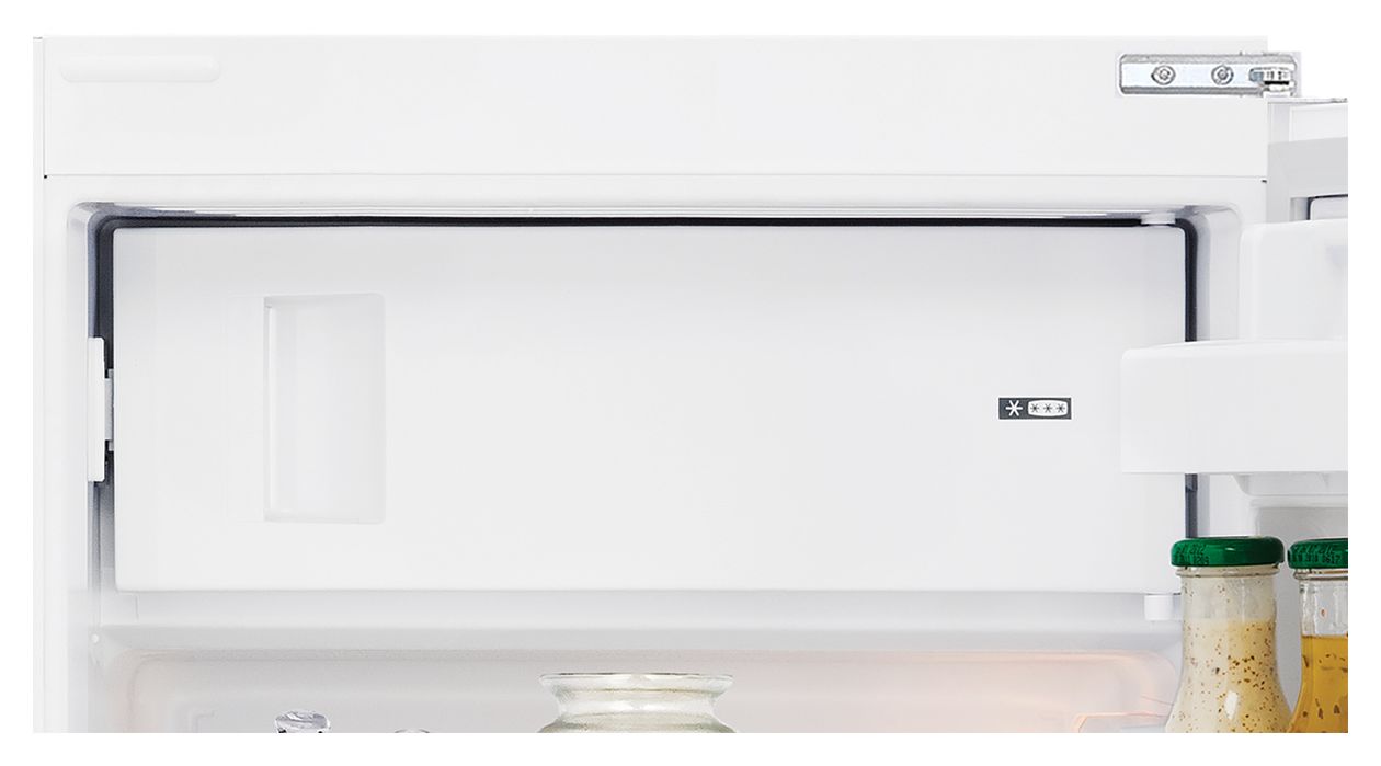 B1754N 97 l Einbaukühlschrank EEK: E 141 kWh Jahr 