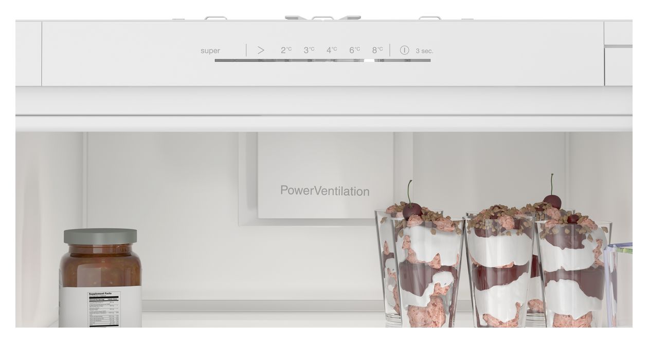 Serie 2 KIR81NSE0 Schlepptür 310 l 177,5 cm Einbaukühlschrank EEK: E 114 kWh Jahr 