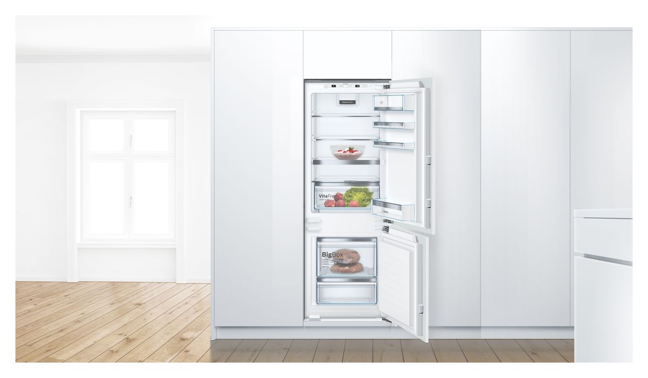 Serie 6 KIS77ADD0 167 l / 62 l 158 cm Einbau Kühl-/Gefrierkombination 166 kWh 