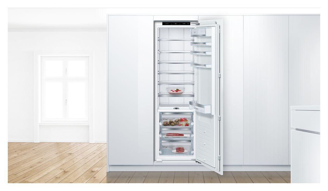 Serie 8 KIF81PFE0 289 l 177,5 cm Einbaukühlschrank EEK: E 150 kWh Jahr 