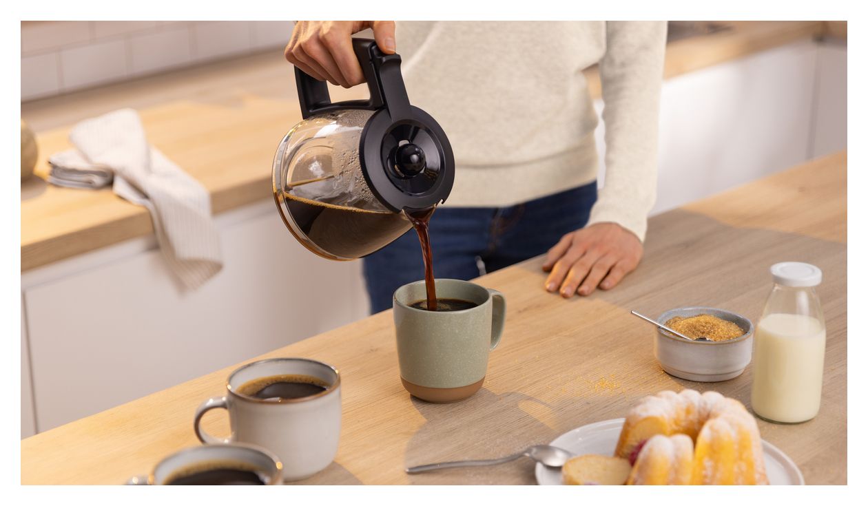 TKA3M133 MyMoment 15 Tassen Filterkaffeemaschine 1,4 l  (Schwarz) 