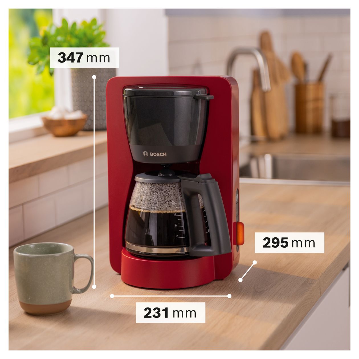 TKA3M134 MyMoment 15 Tassen Filterkaffeemaschine 1,4 l  (Rot) 