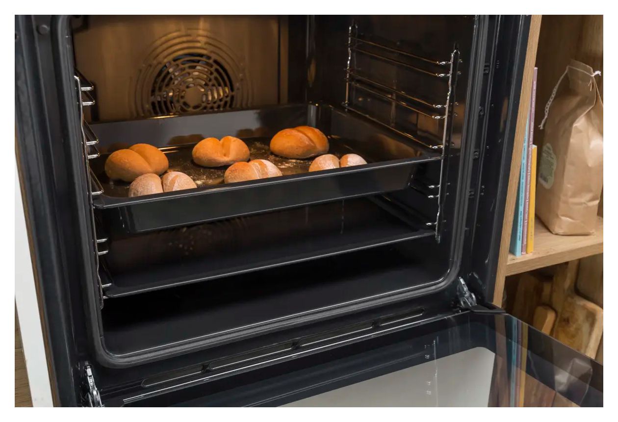 BPS6737E14BG Einbaubackofen maxi Dampfgaren AutoClean (Schwarz) 