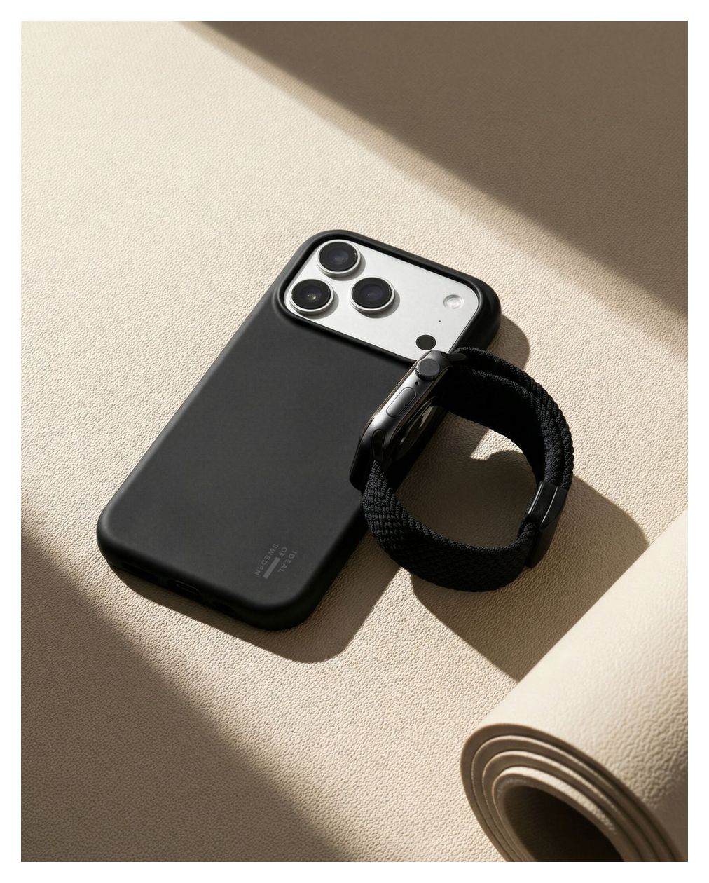 Iconic Black Watch Band Armband 42 mm Apple Watch Series 1–3 44 mm Apple Watch Series 4–6 44 mm Apple Watch SE (1. – 3. Generation) 45 mm Apple Watch Series 7–9 46 mm Apple Watch Series 10–11 49 mm Apple Watch Ultra/Ultra 2–3 