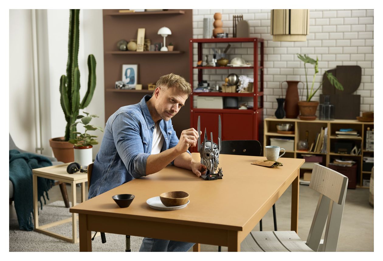 Der Herr der Ringe: Saurons Helm 