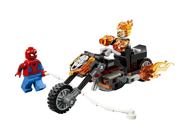 Spider-Man vs. Ghost Rider auf seinem Motorrad 