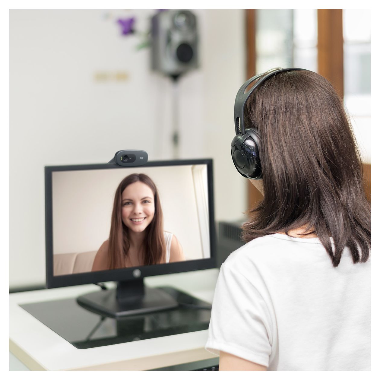 C270 720p HD 1280 x 720 Pixel Webcam 