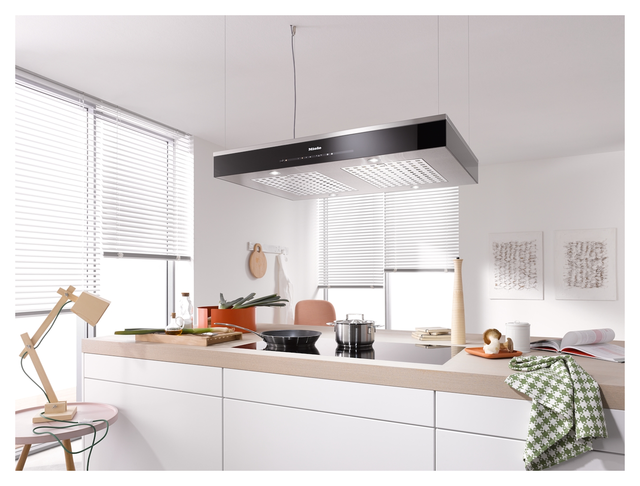 DA4298W Puristic Plus Umluft Dunstabzugshaube/Esse Insel 100 cm (Schwarz, Edelstahl) 