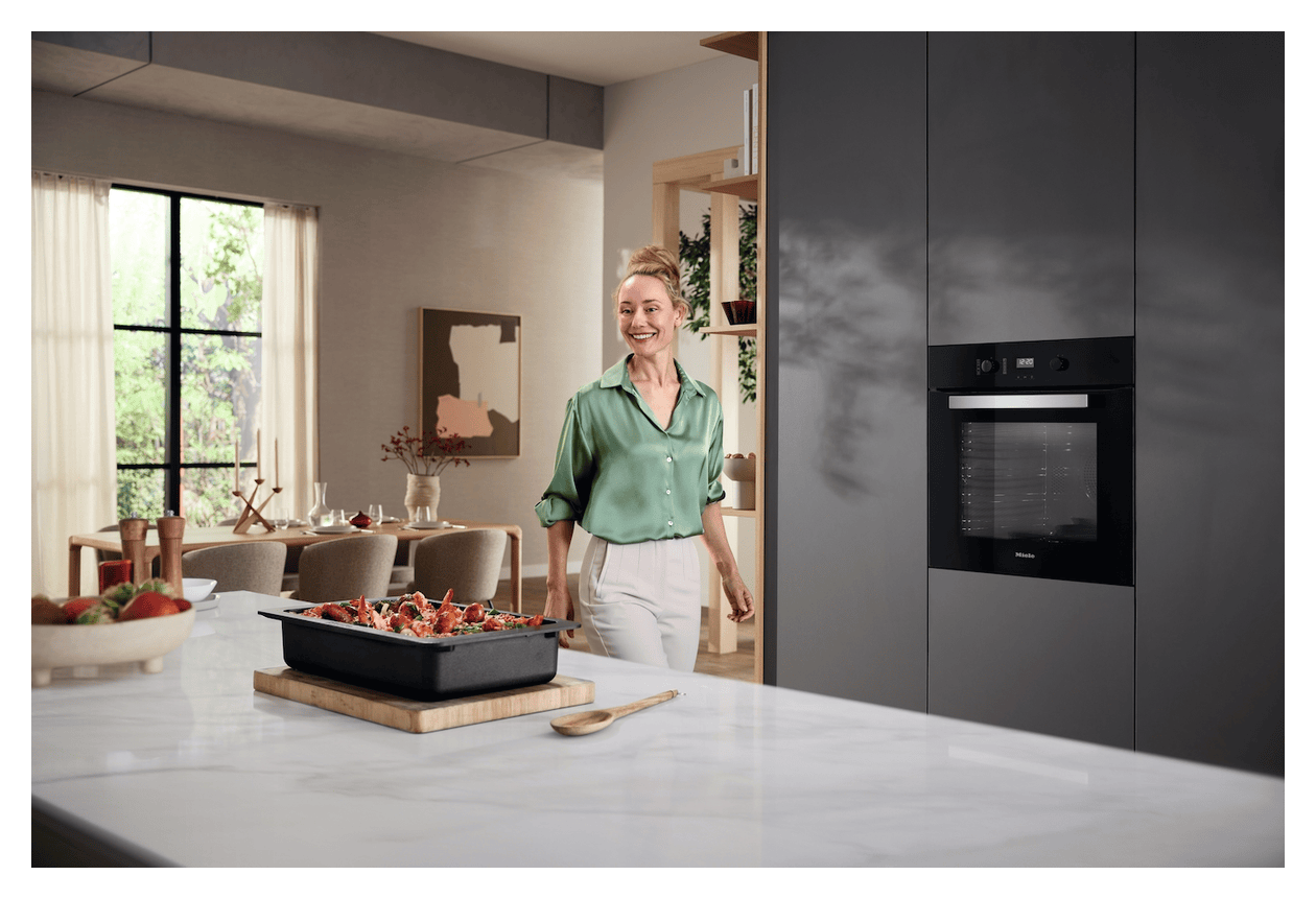 H2455BP Active Einbaubackofen maxi 