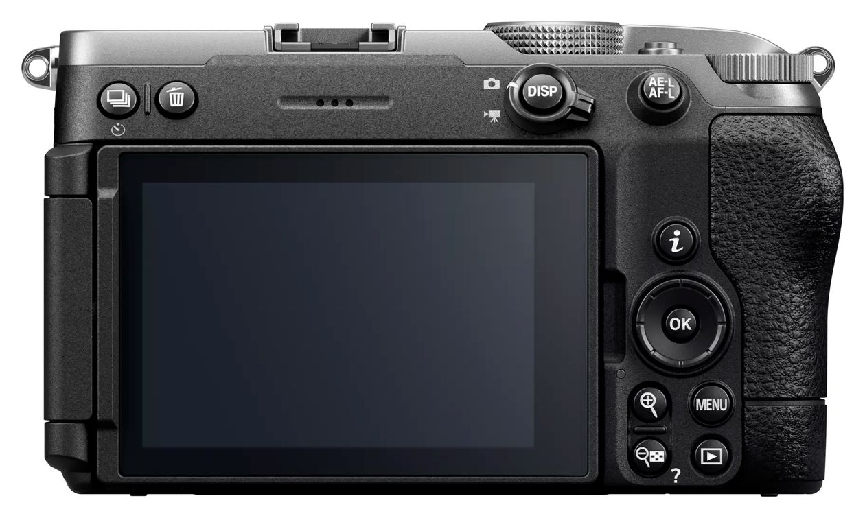 Z5IIC Kit 24‑70mm 25 MP MILC 8 cm Wlan Bluetooth  (Silber) 