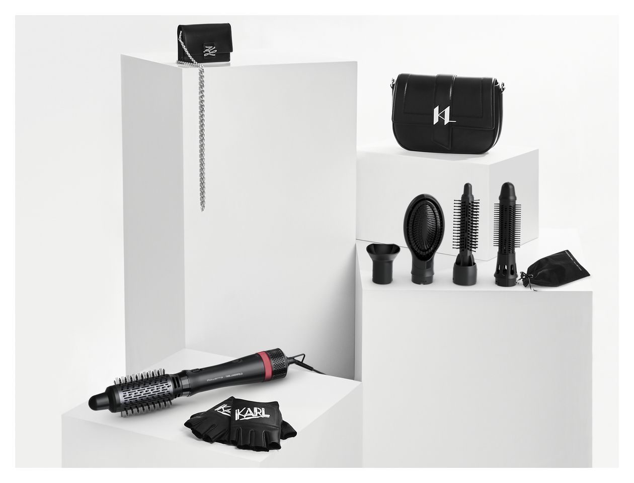 CF634L Express Style Warmluftbürste 800 W  (Schwarz, Rot) 