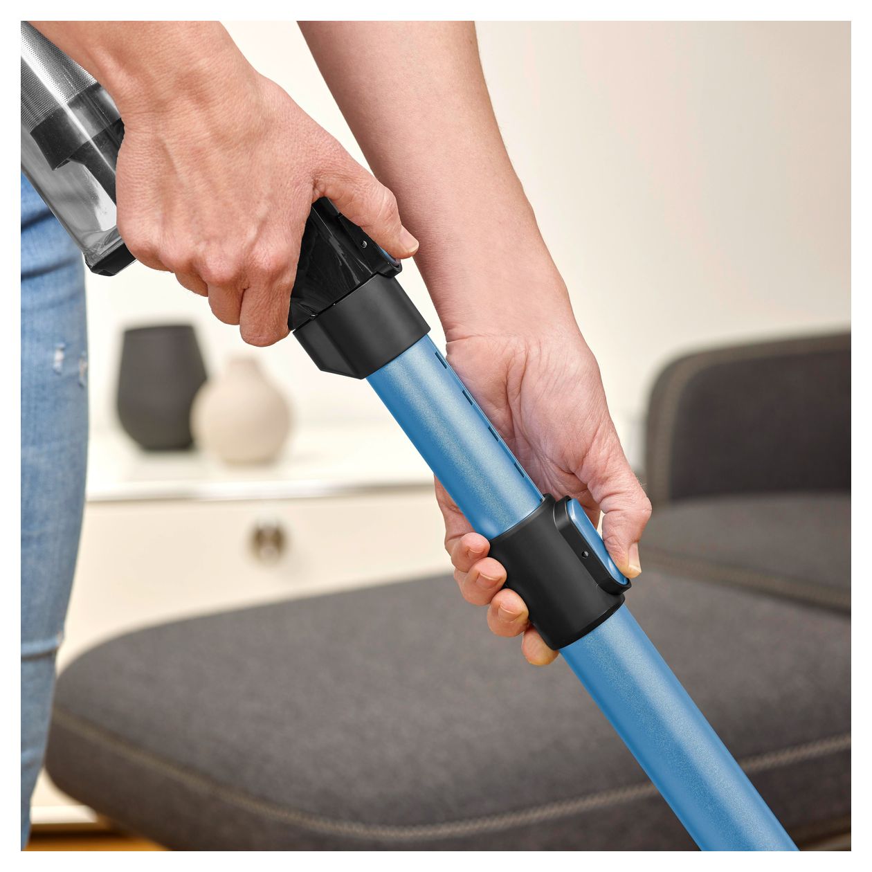 HV7151 Handstaubsauger Beutellos bis 45 min Laufzeit 21,6 V HEPA (Schwarz, Blau, Silber) 