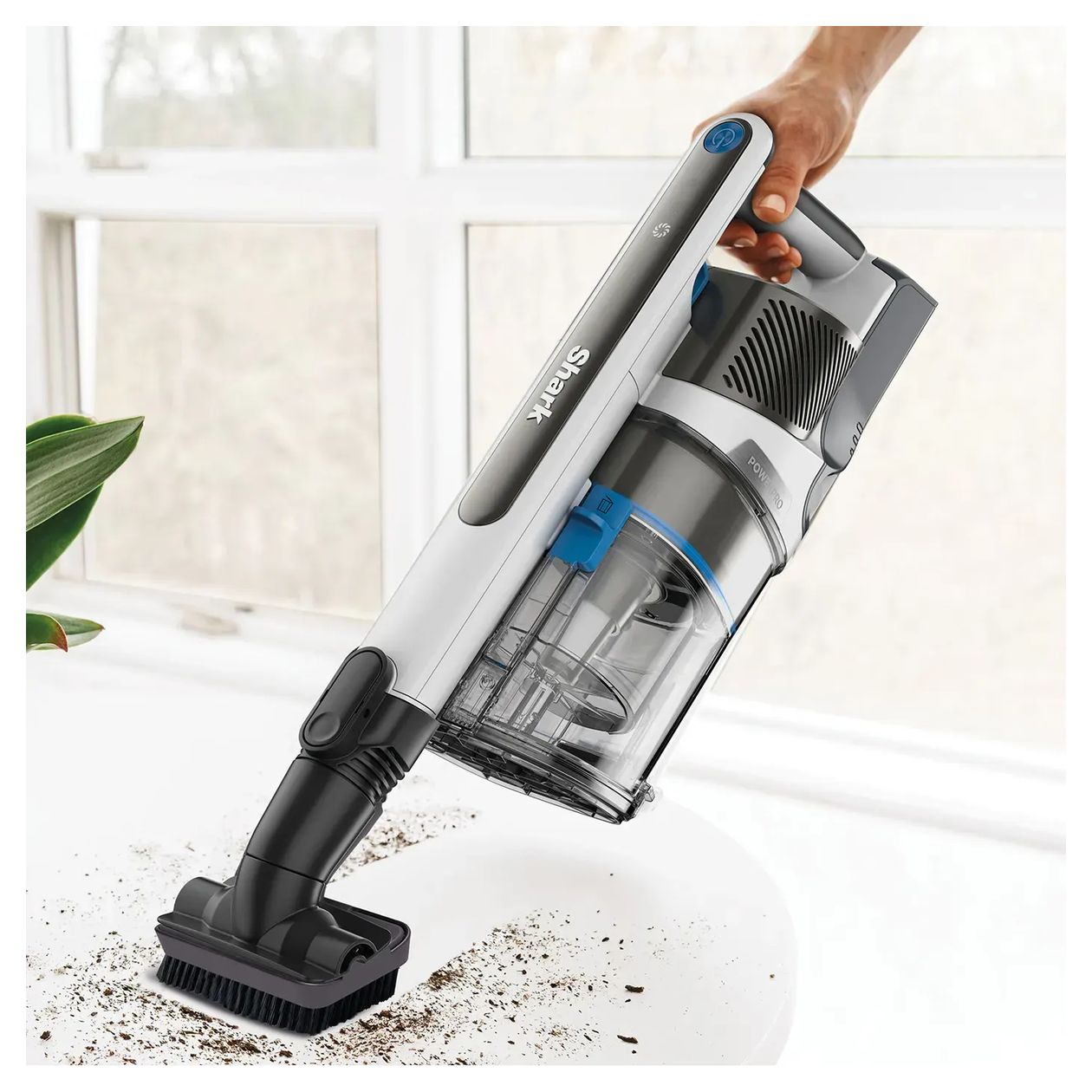IZ380EUT PowerPro Pet Handstaubsauger Beutellos bis 50 min Laufzeit  (Metallisch) 