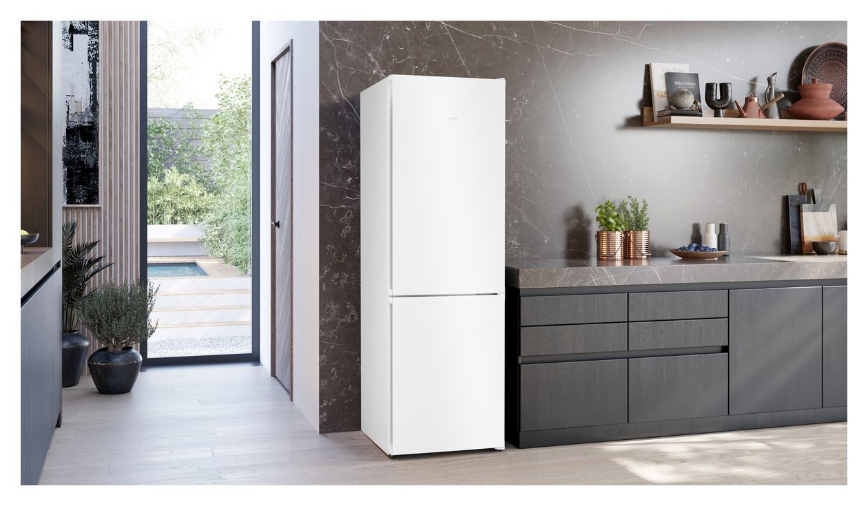iQ300 KG36N2WCF 218 l / 103 l Kühl-Gefrierkombi freistehend 159 kWh Jahr  (Weiß) 
