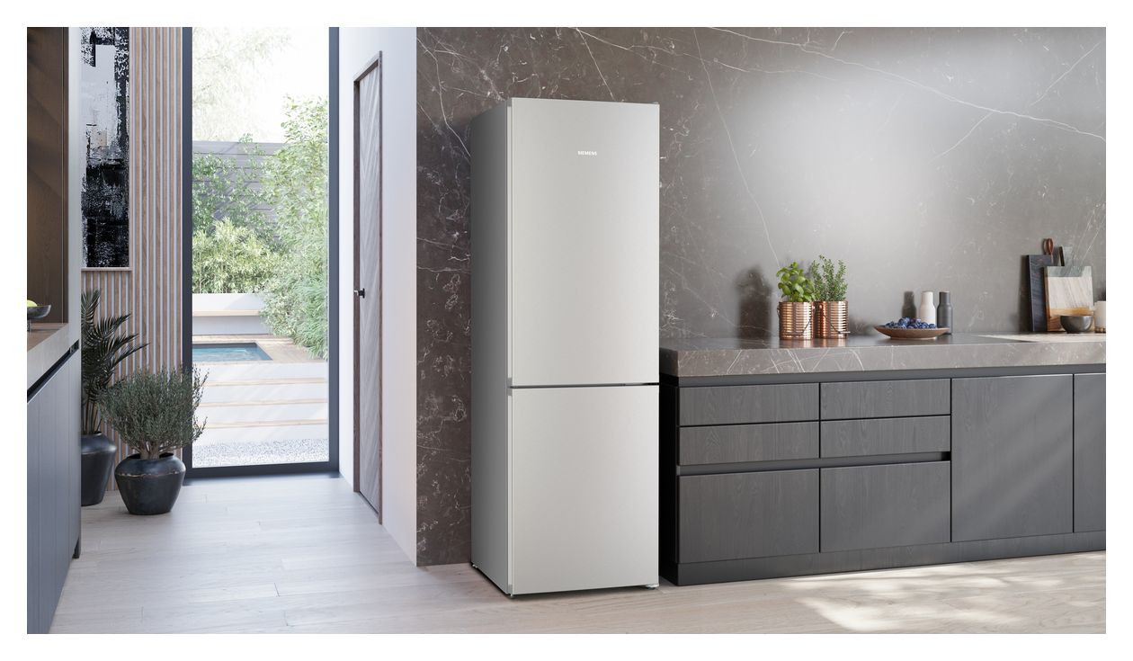 iQ300 KG36NVICG 218 l / 103 l Kühl-Gefrierkombi freistehend NoFrost 159 kWh Jahr  (Gebürsteter Stahl) 