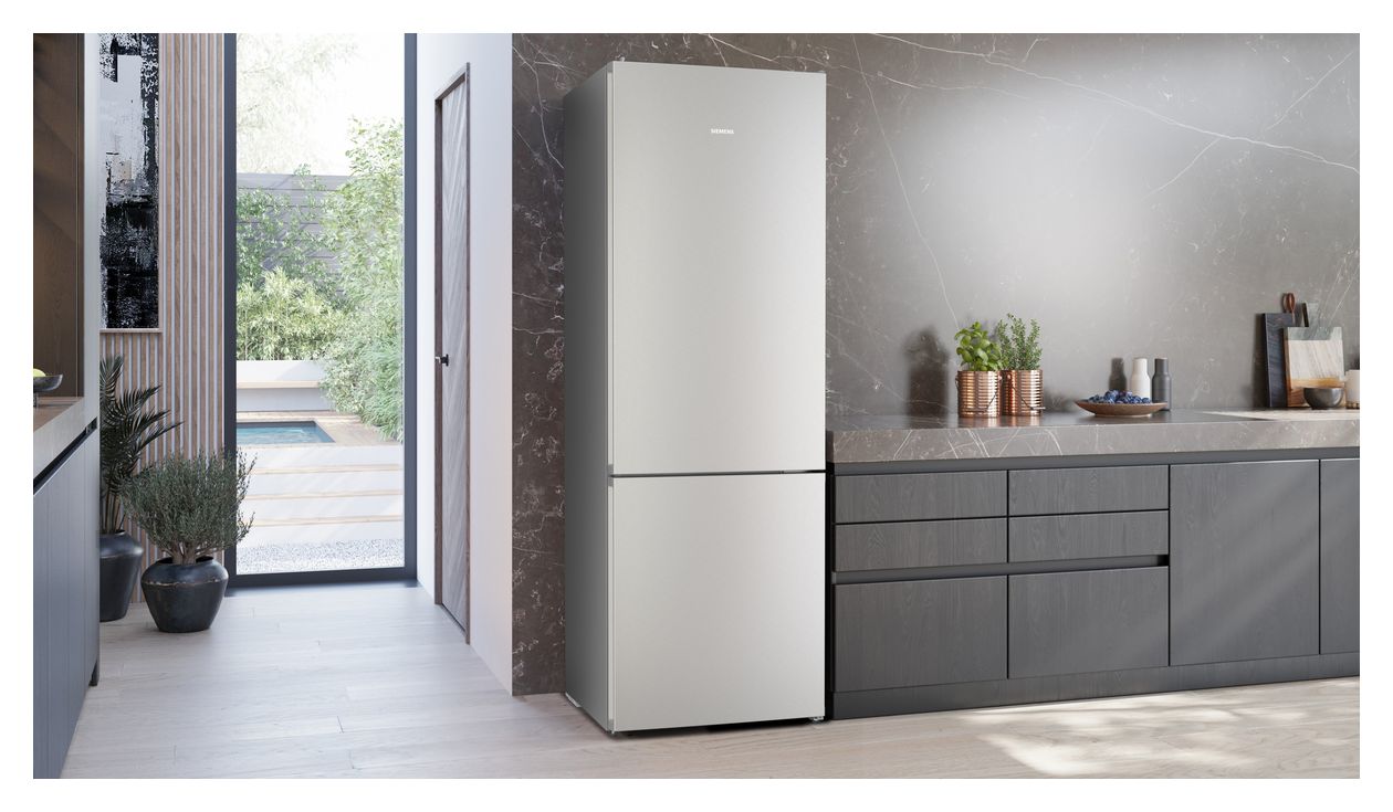 iQ300 KG49NVIBG 311 l / 129 l Kühl-Gefrierkombi freistehend NoFrost 142 kWh Jahr  (Edelstahl) 