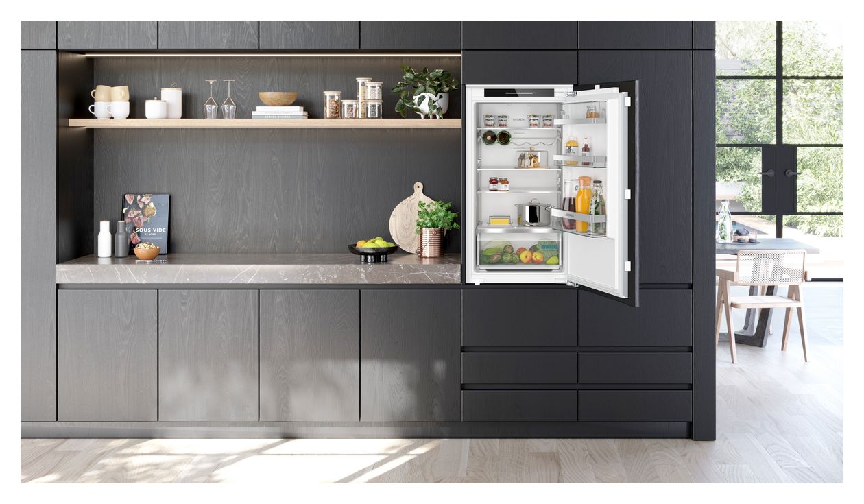 iQ500 KI31REDD1 165 l Einbaukühlschrank EEK: D 77 kWh Jahr 