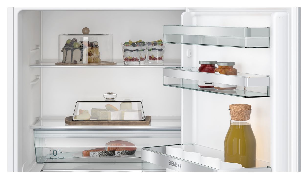 iQ500 KU21RADE0 134 l 82 cm Einbaukühlschrank EEK: E 93 kWh Jahr 