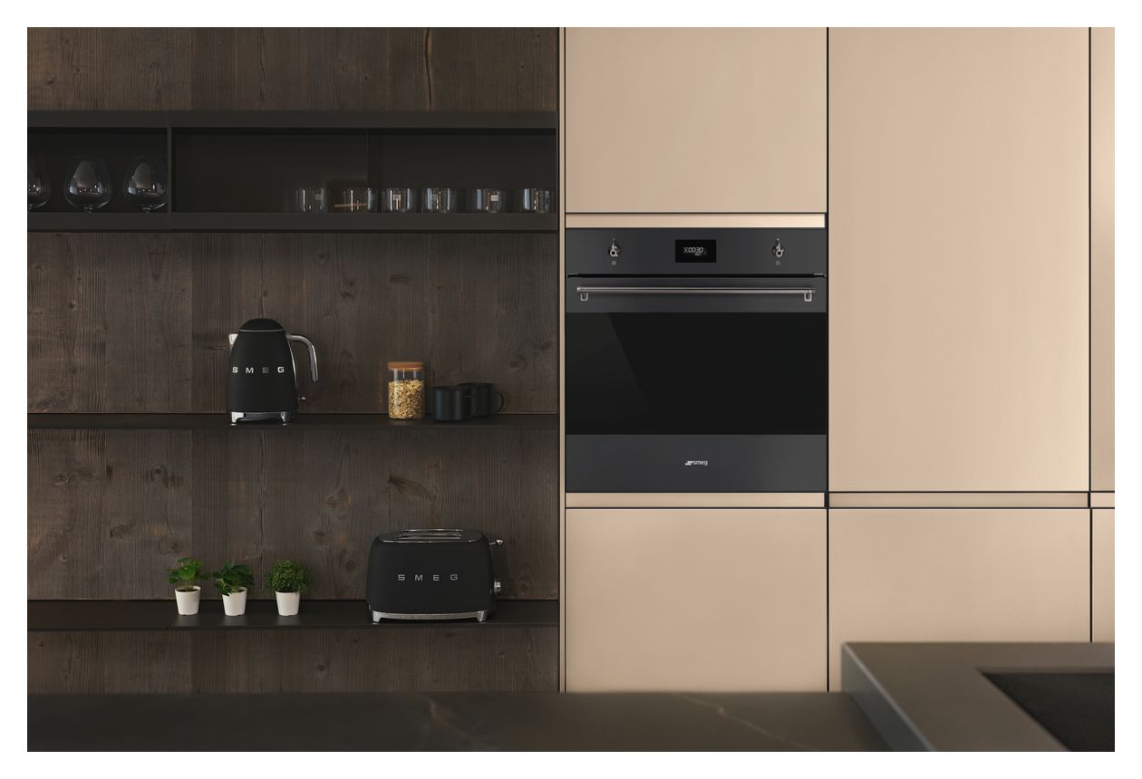 SOP6301TN Einbaubackofen 68 l AutoClean 