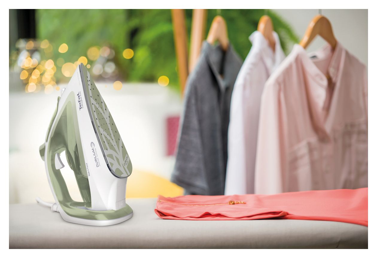 FV5781 Easygliss Eco 50 g/min Trocken- & Dampfbügeleisen 