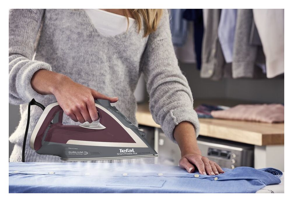 FV6870 Smart Protect Plus 40 g/min Trocken- & Dampfbügeleisen 