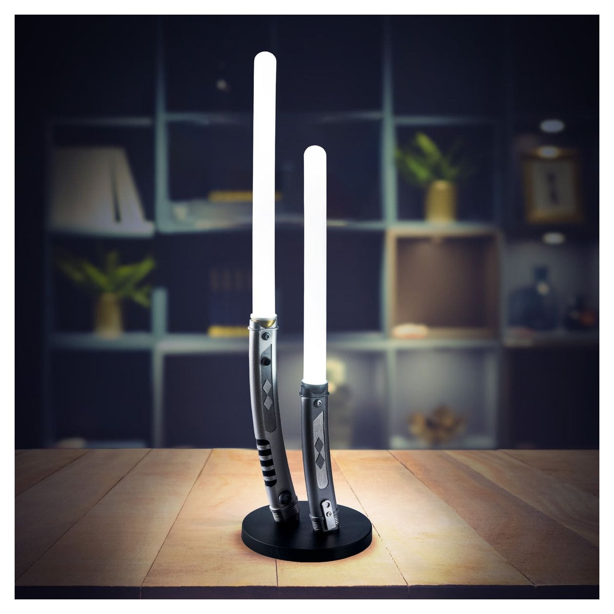 Star Wars Ahsoka Lichtschwert Tischlampe 