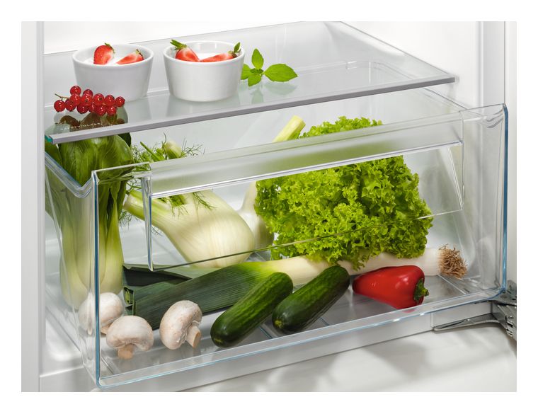 Serie 5000 TSK5O121ES Schlepptür 208 l 122,5 cm Einbaukühlschrank EEK: E 101 kWh Jahr 