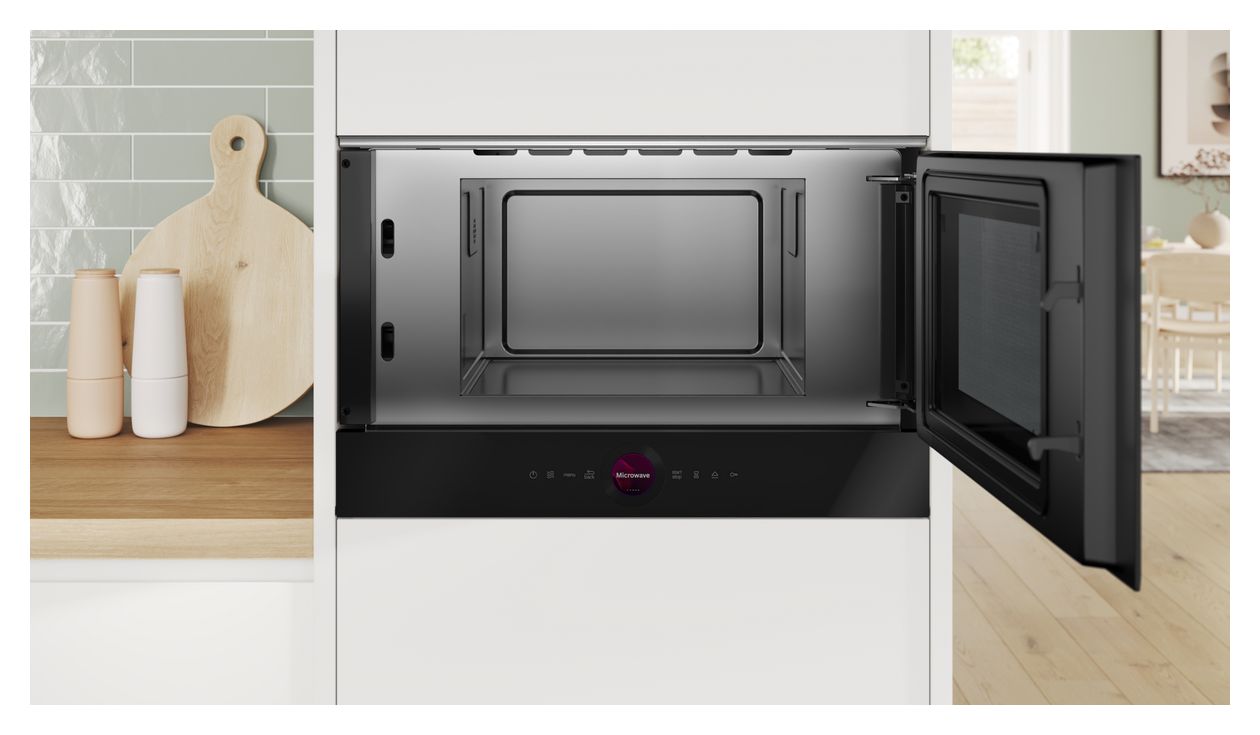 Serie 8 BFR9221B1 Einbau-Mikrowelle 900 W Größe: mittel 5 Stufen (Schwarz) 