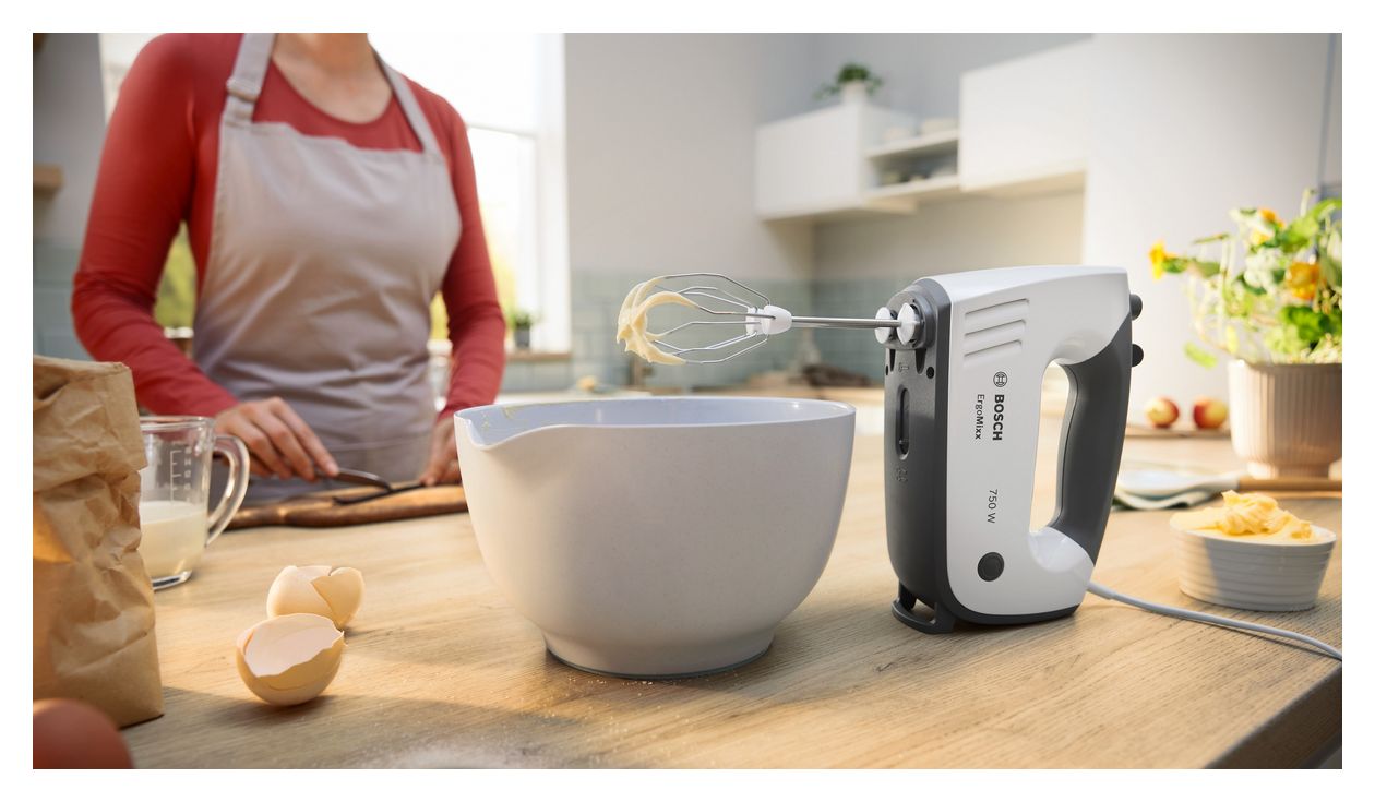 MFQ37470 ErgoMixx Handmixer 750 W 5 Stufen  (Schwarz, Weiß) 