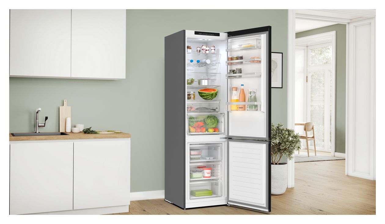 Serie 4 KGN39EXCF 260 l / 103 l Kühl-Gefrierkombi freistehend NoFrost 162 kWh Jahr  (Schwarz, Edelstahl) 