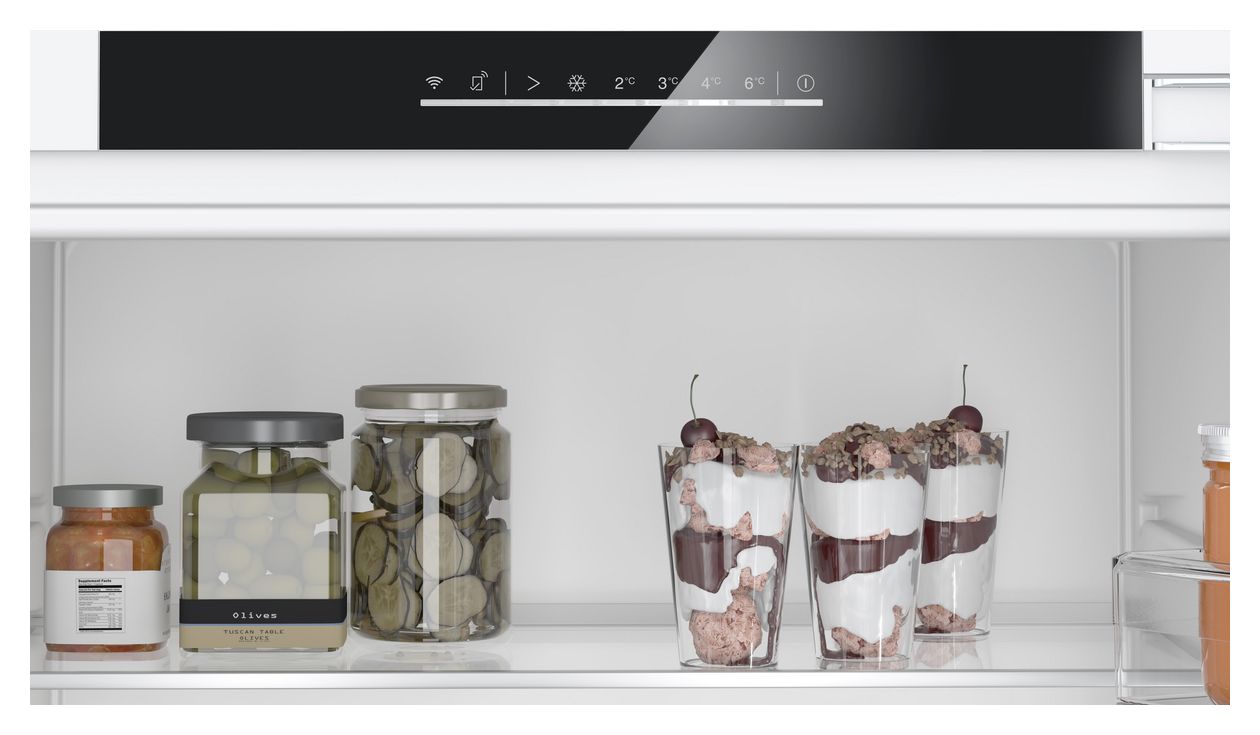 Serie 4 KUR21VFE0 134 l 82 cm Einbaukühlschrank EEK: E 93 kWh Jahr 