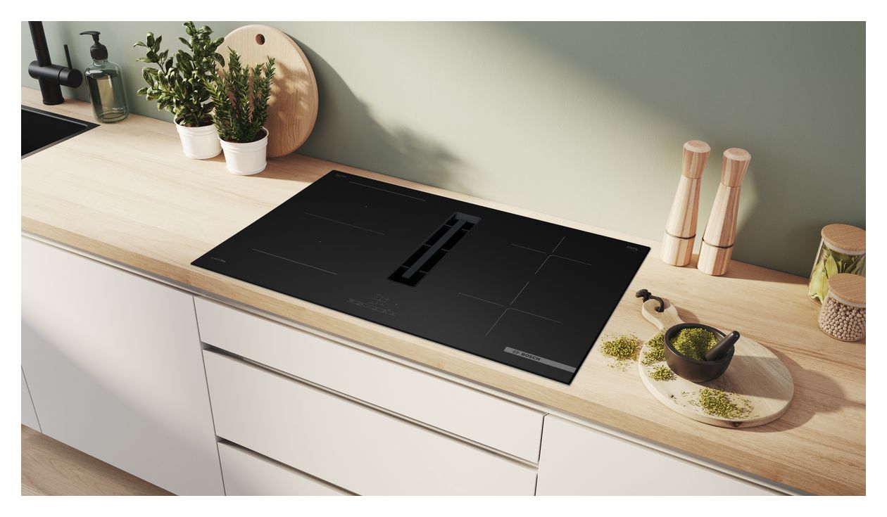 Serie 4 PVS89BB16E autarkes 80 cm Induktionskochfeld 4 Kochzonen mit integriertem Dunstabzug 
