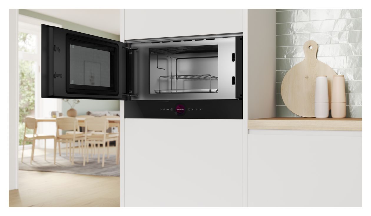 Serie 8 BEL7321B1 Einbau-Mikrowelle 900 W Größe: mittel Grill (Schwarz) 