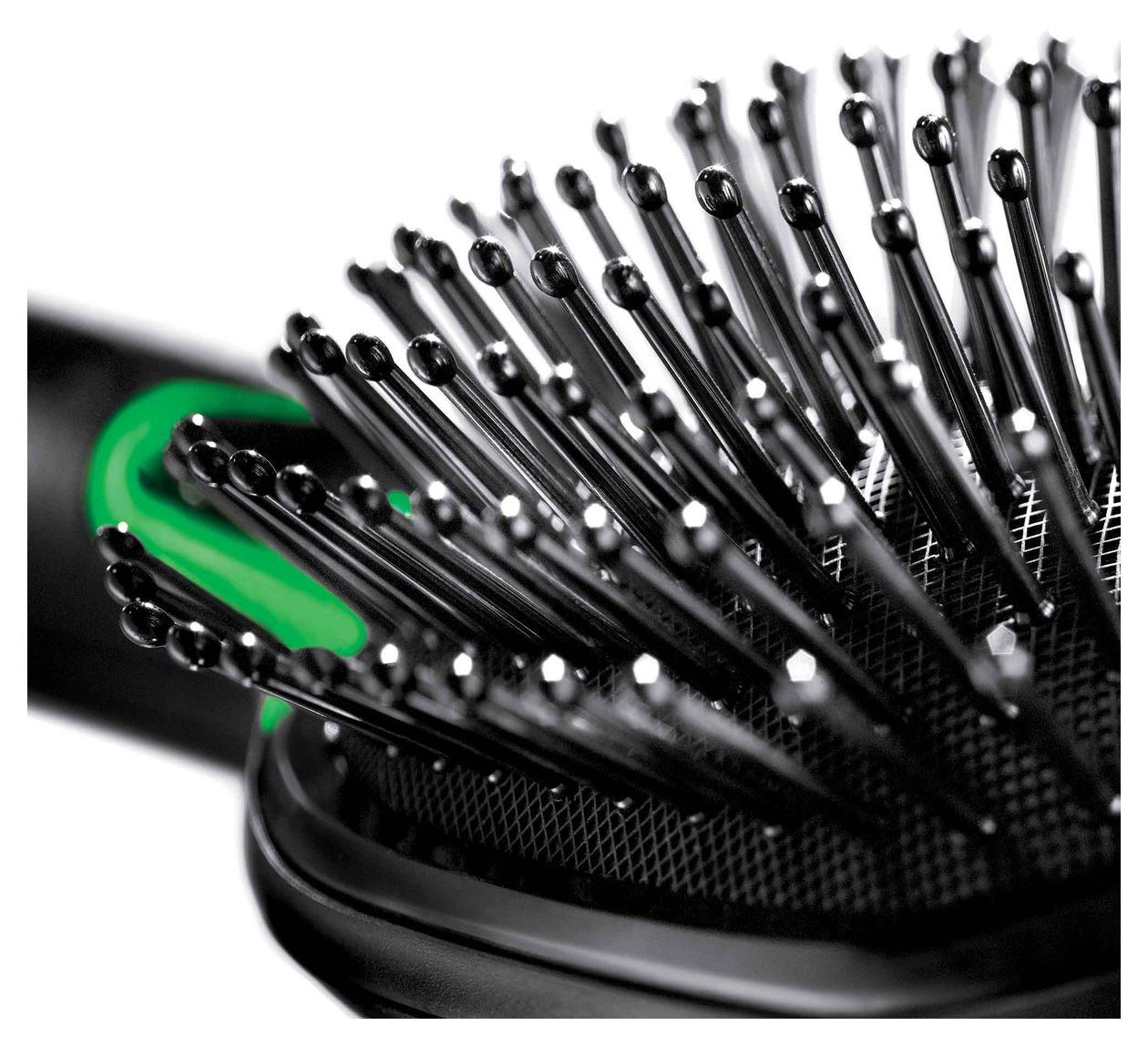 BR710 Satin Hair 7 Elektrische Haarbürste  (Schwarz) 
