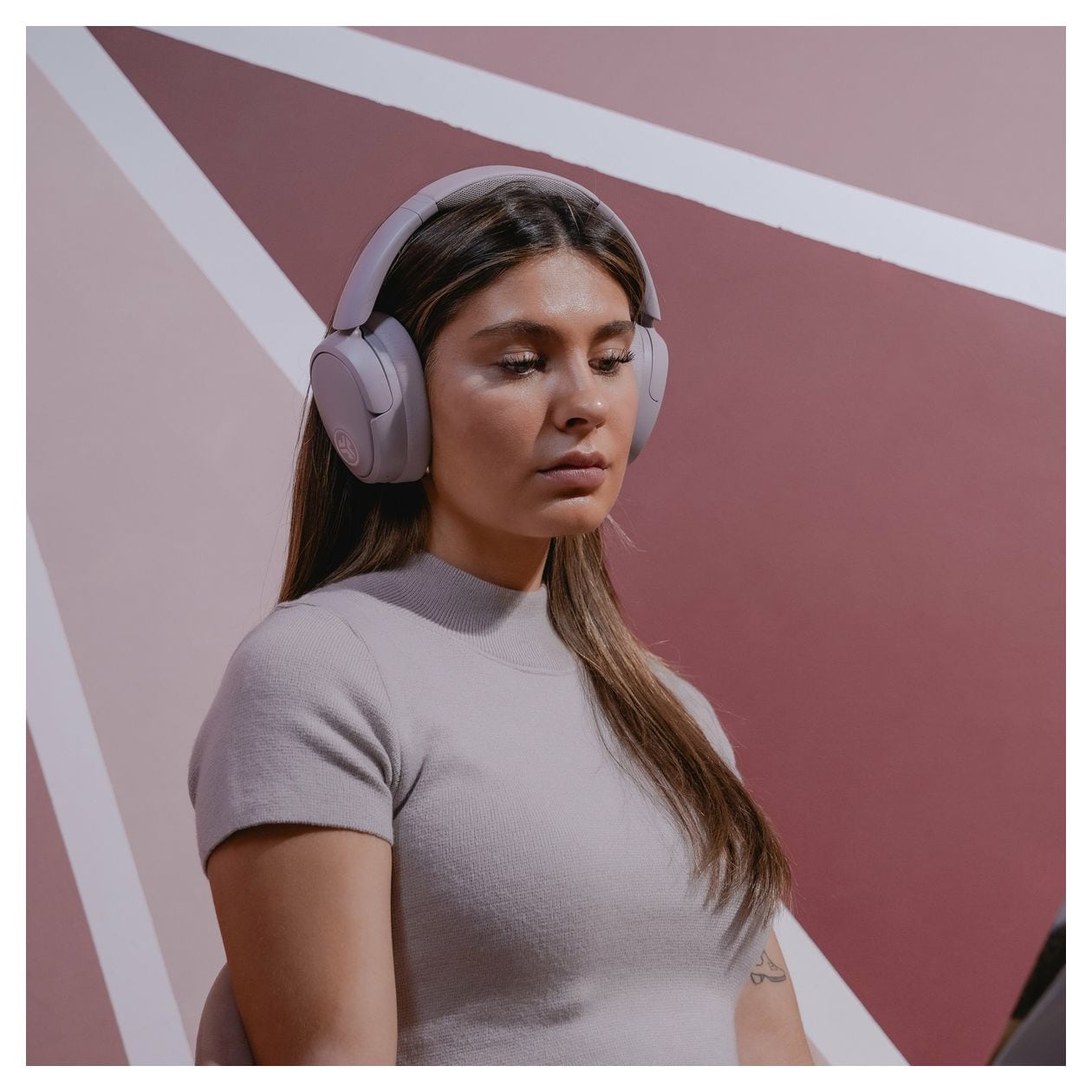 JBuds Lux ANC Over Ear Bluetooth Kopfhörer kabellos USB Typ-C  (Malve) 