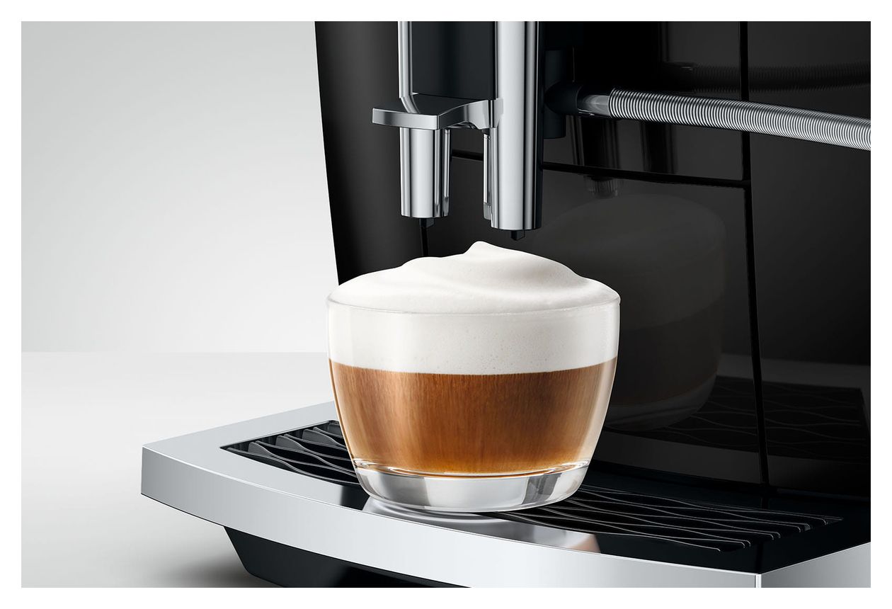 E6 Kaffeevollautomat 15 bar 1,9 l AutoClean (Piano Black (EC)) 