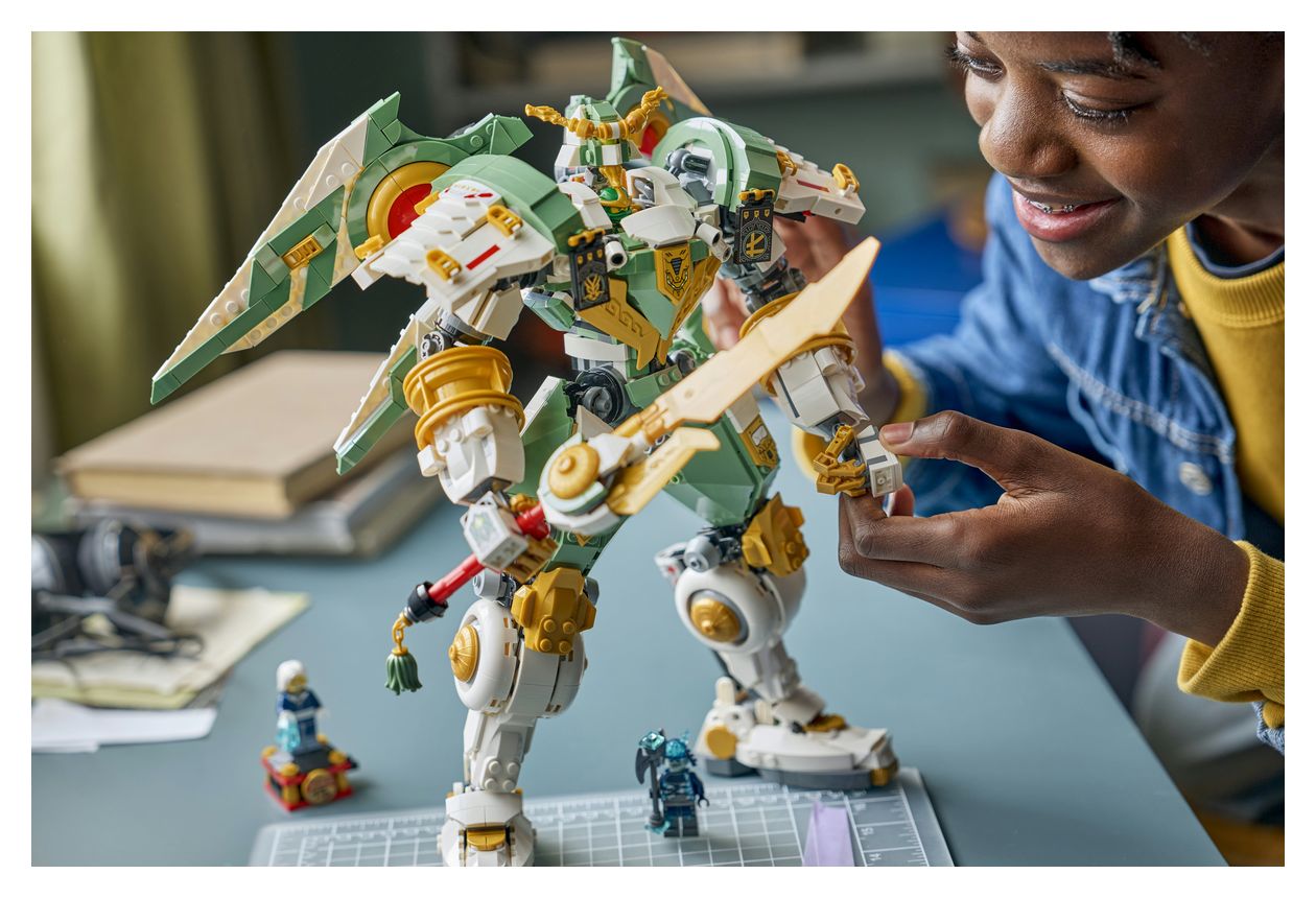 15-jähriges Jubiläum: Lloyds Titan-Mech 